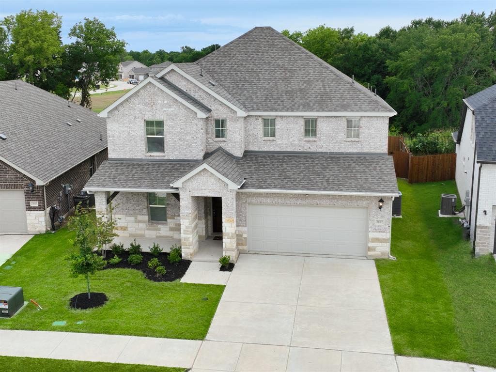 3807 Kenwood Drive