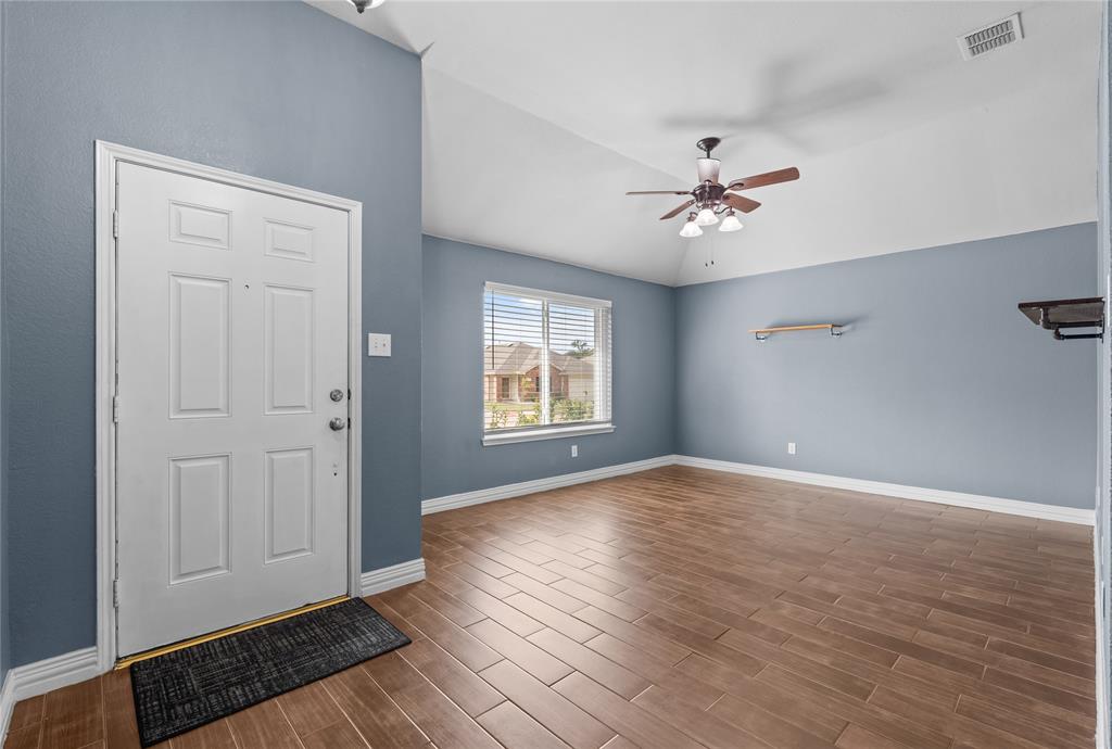 10401 Lake Park Drive