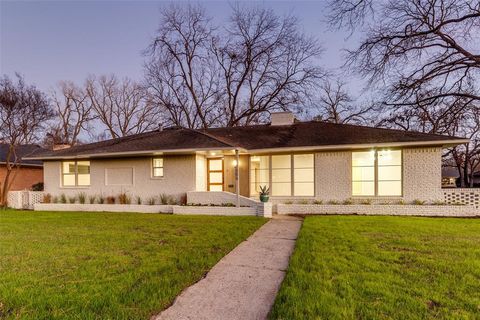 7006 Town North Drive Dallas TX 75231