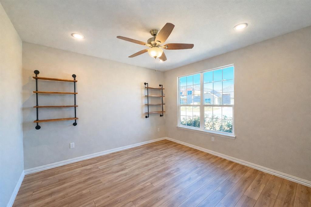 215 Hadley Lane