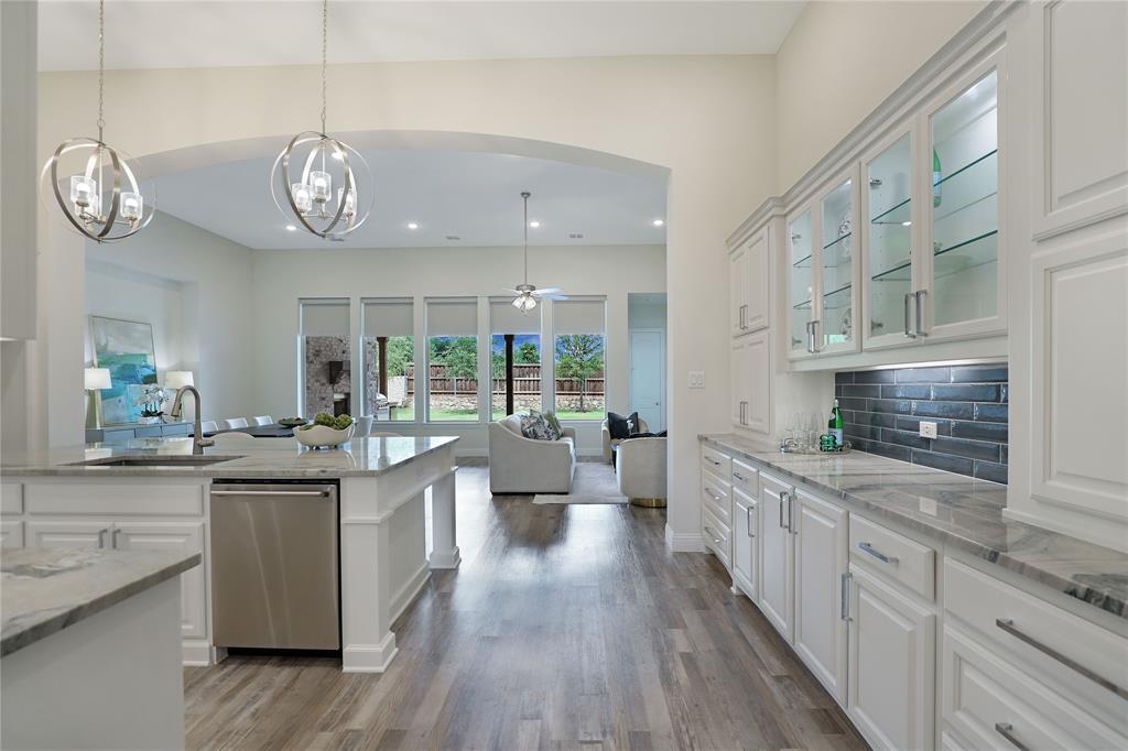 8505 Grand Cascade Cove