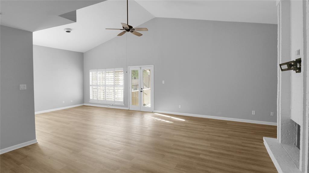 High Hollows Condo - Residential