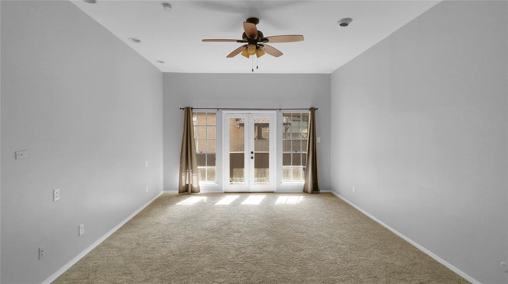 High Hollows Condo - Residential