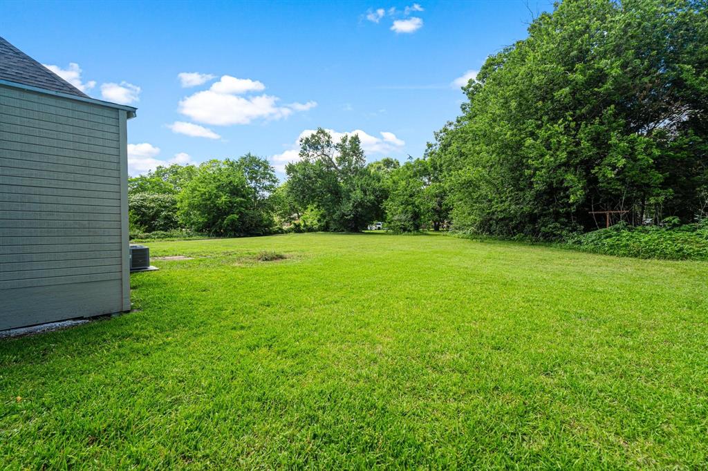 Exsteins Maple Add - Residential