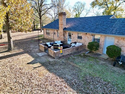 Tiny photo for 152 County Road 45850, Blossom, TX 75416 (MLS # 21130694)