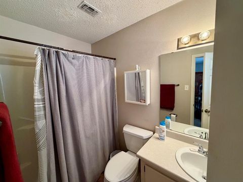 Tiny photo for 152 County Road 45850, Blossom, TX 75416 (MLS # 21130694)