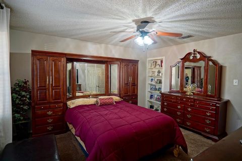 Tiny photo for 152 County Road 45850, Blossom, TX 75416 (MLS # 21130694)