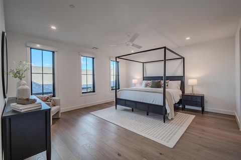 Tiny photo for 4128 University Boulevard #5L, University Park, TX 75205 (MLS # 21083143)