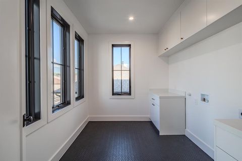 Tiny photo for 4128 University Boulevard #5L, University Park, TX 75205 (MLS # 21083143)