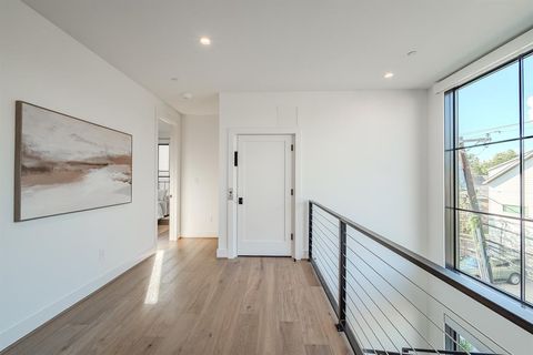 Tiny photo for 4128 University Boulevard #5L, University Park, TX 75205 (MLS # 21083143)