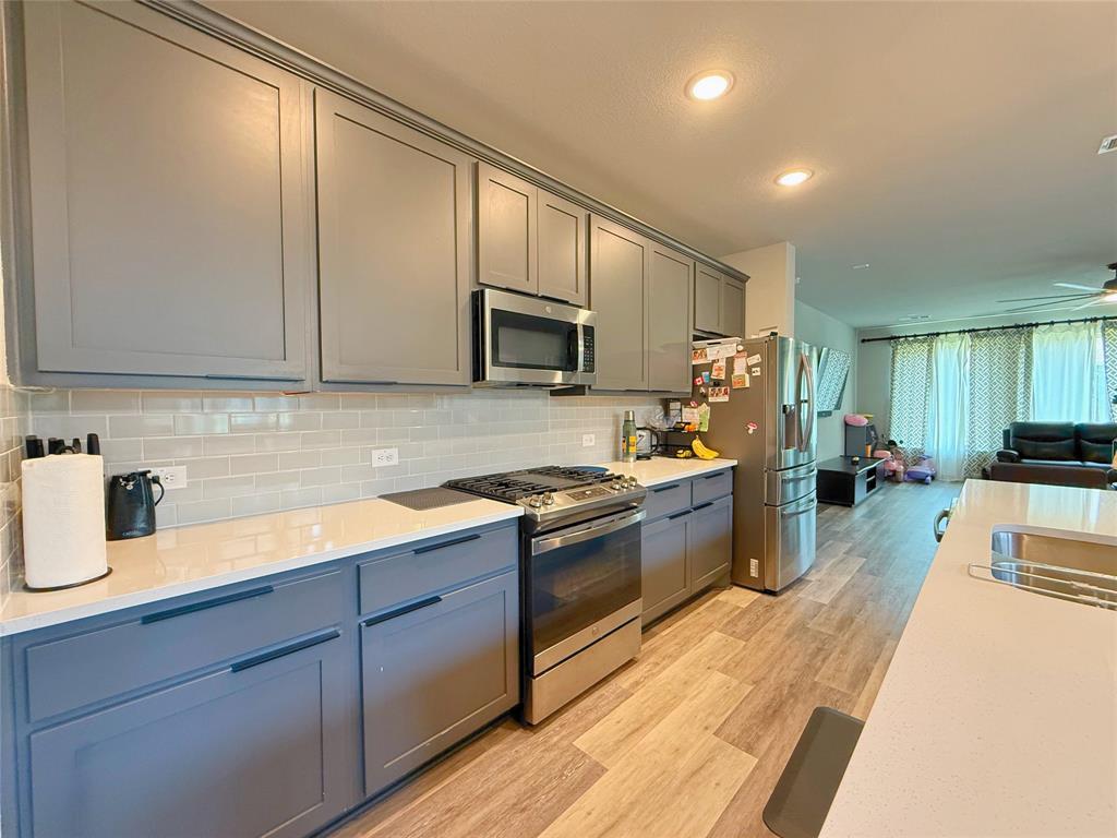 Gateway Parks Add - Residential Lease