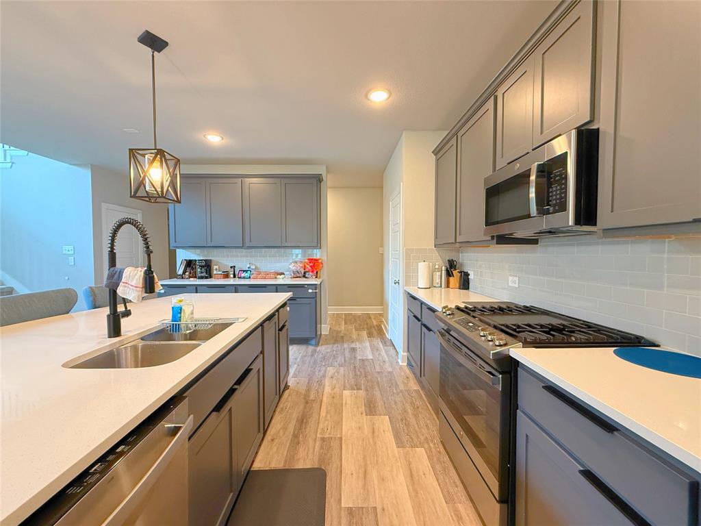 Gateway Parks Add - Residential Lease