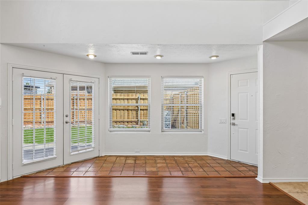 Rosser Village Rev - Residential