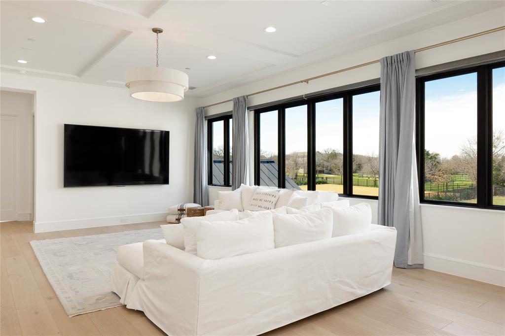 Saddleback Ridge Estate - Residential