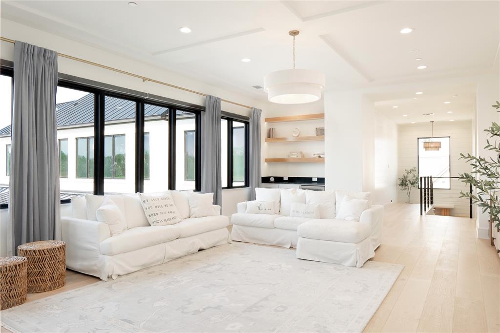 Saddleback Ridge Estate - Residential