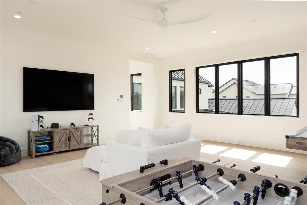 Saddleback Ridge Estate - Residential