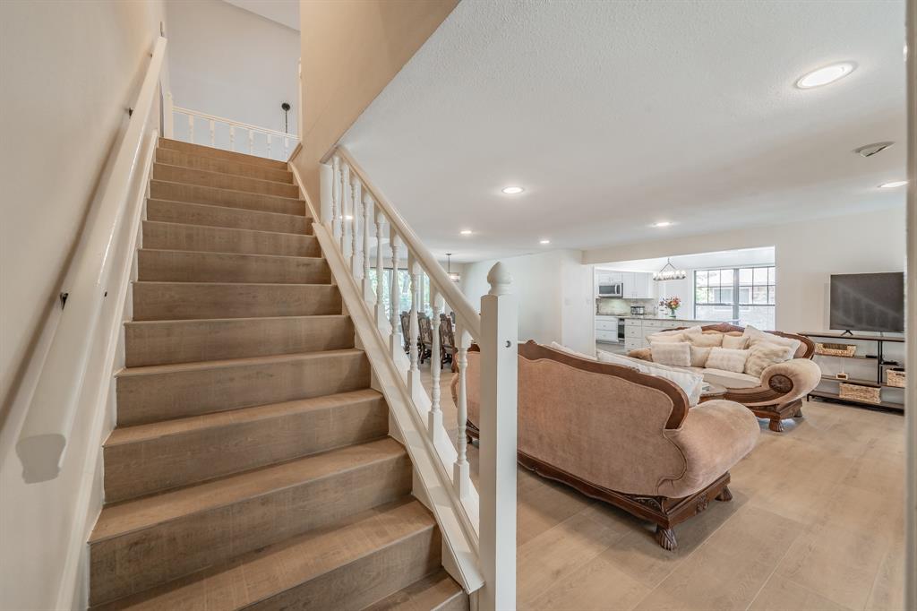 TREETOP ADDITION - Residential