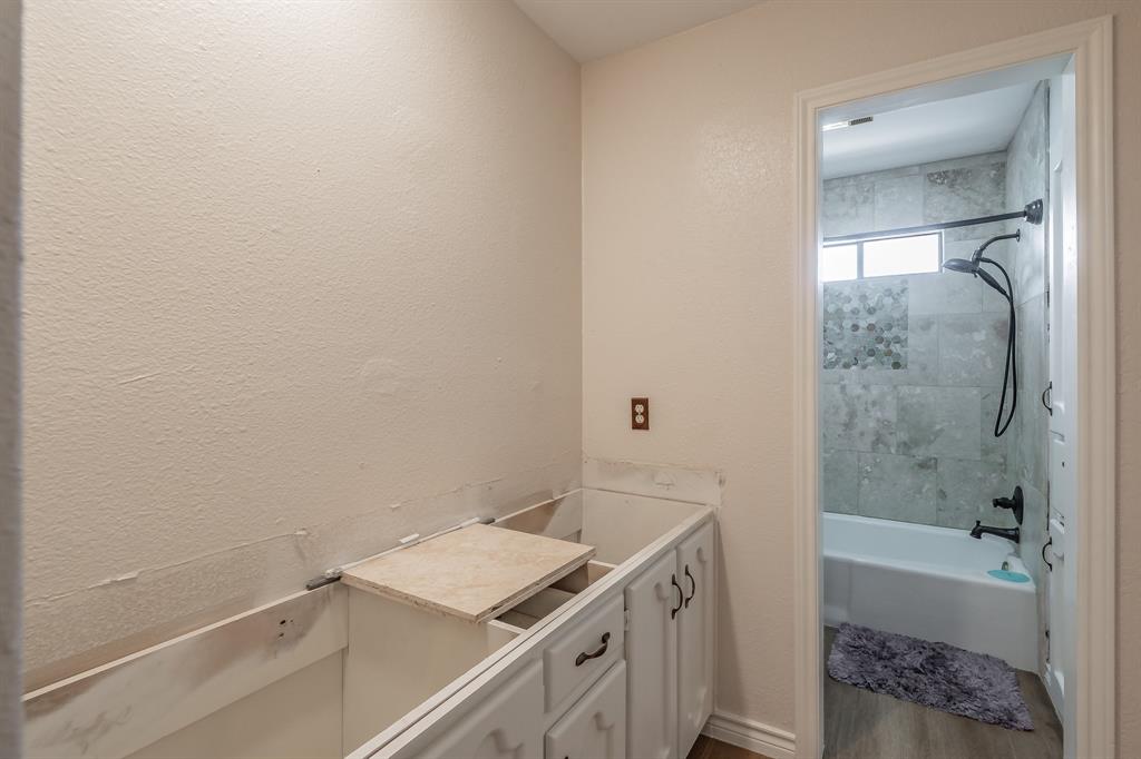 TREETOP ADDITION - Residential