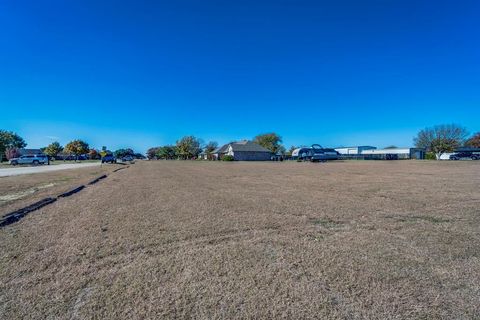 A home in Waxahachie