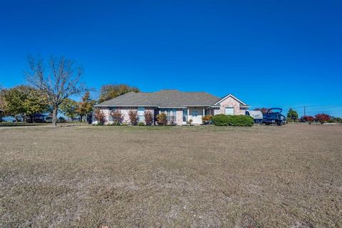 A home in Waxahachie