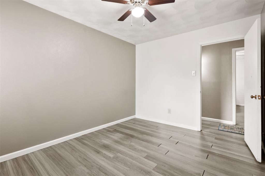 Forest Hills 01 - Residential