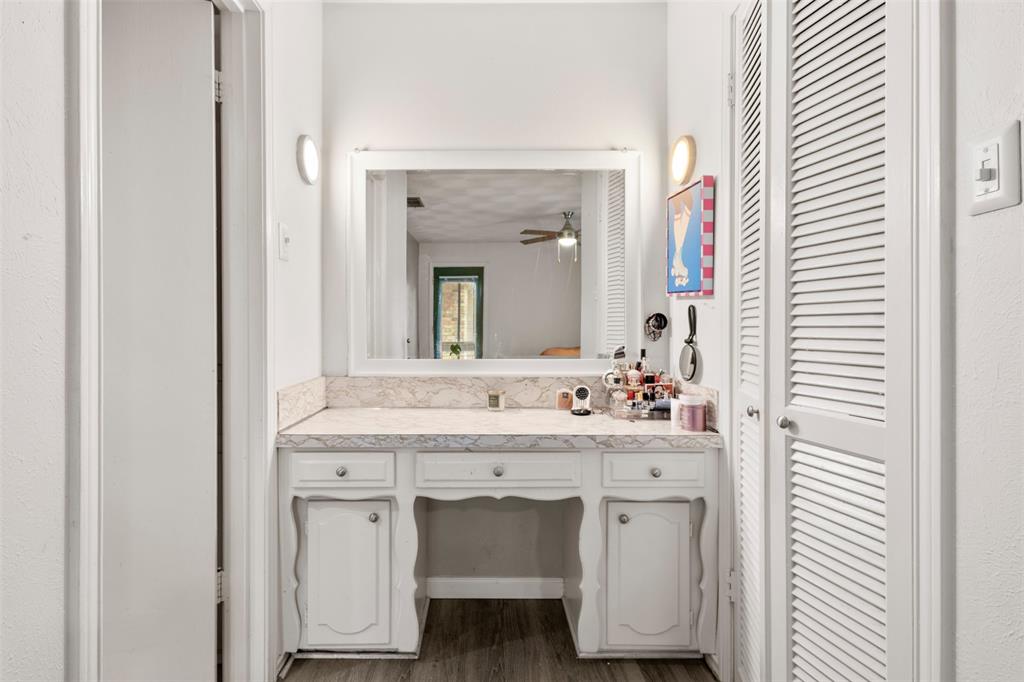 Forest Hills 01 - Residential