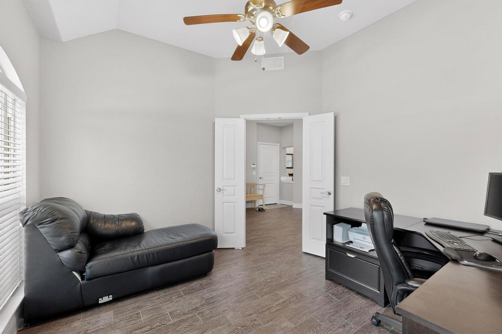 Kreymer Estates Ph 4 - Residential