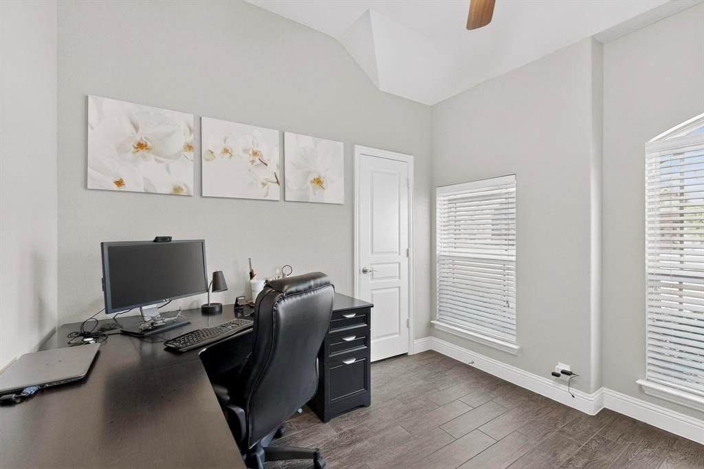 Kreymer Estates Ph 4 - Residential