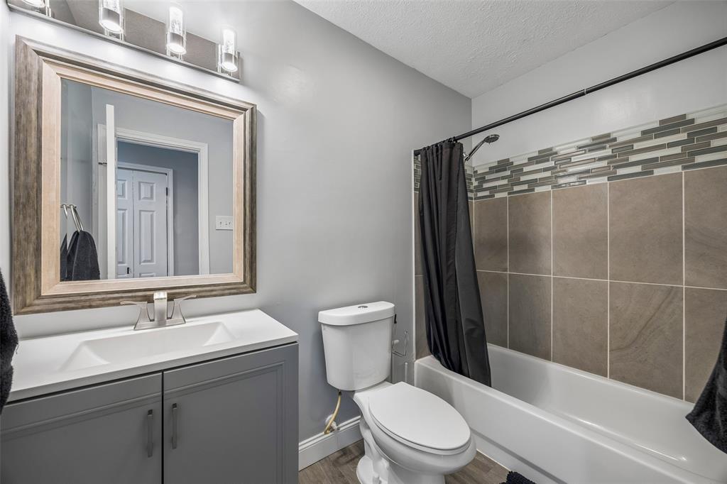 Colony 11 - Residential