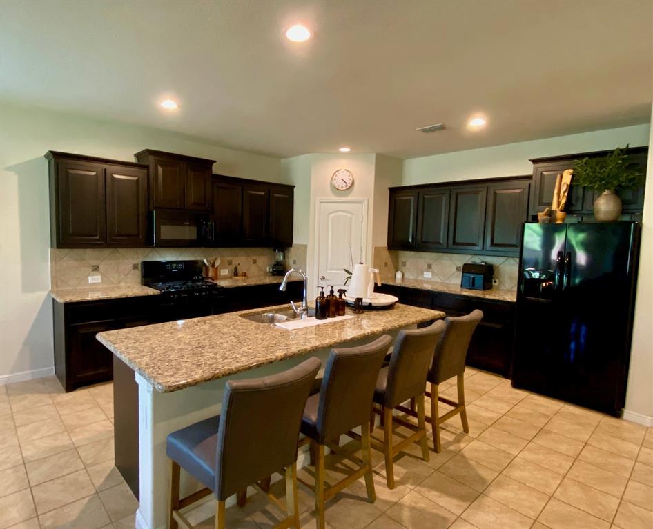 Ryan Meadows Ph I - Residential Lease