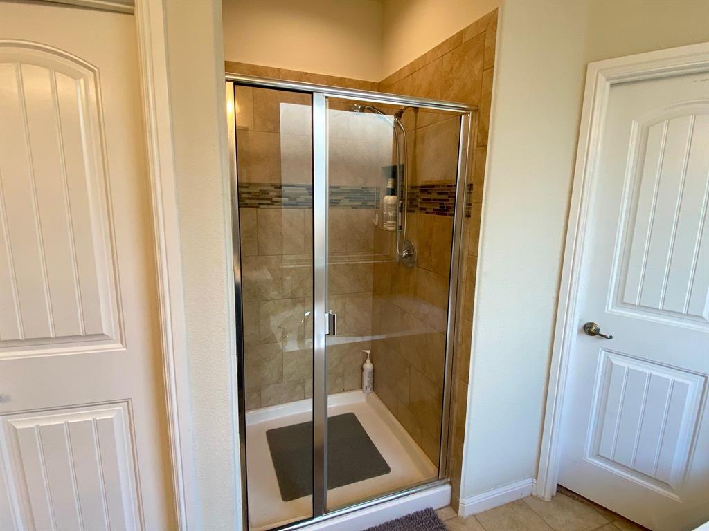 Ryan Meadows Ph I - Residential Lease