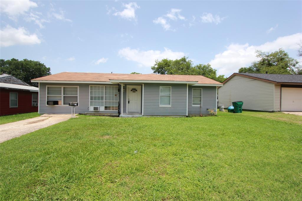 1111 Tierra Drive