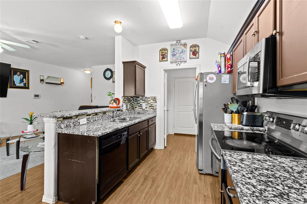1221 Camden Yard Drive