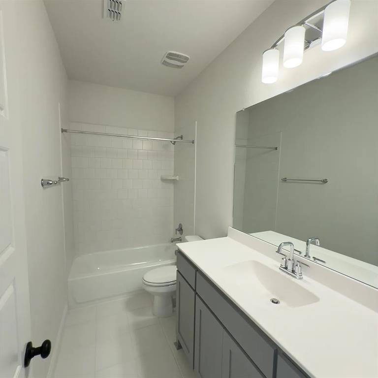 Chelsea Commons - Residential Lease