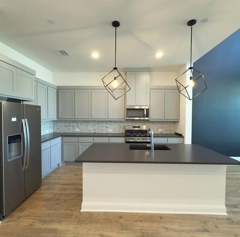 Chelsea Commons - Residential Lease