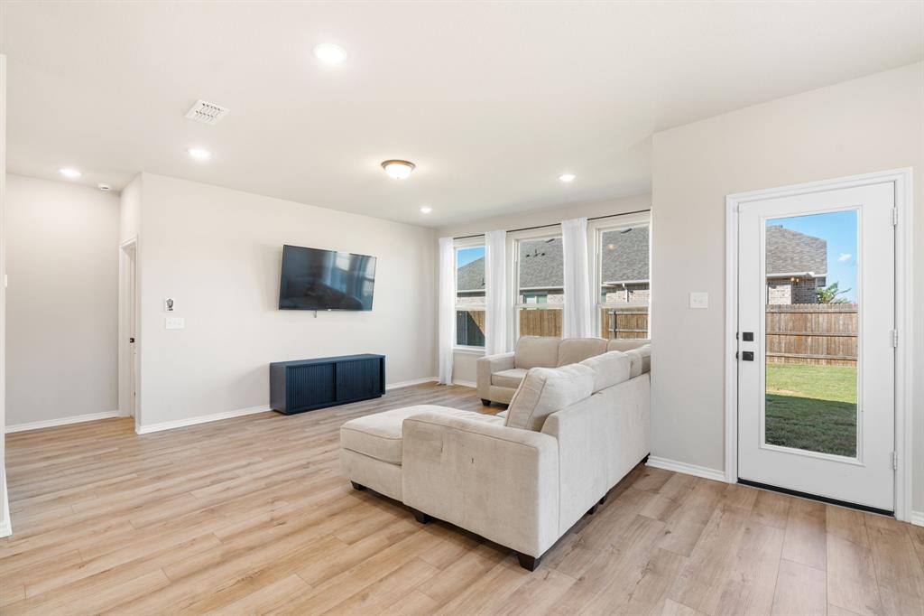 Sheppards Place Ph 2 - Residential