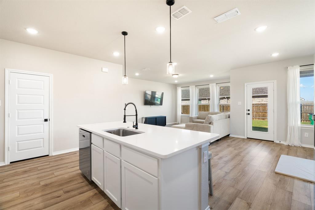 Sheppards Place Ph 2 - Residential