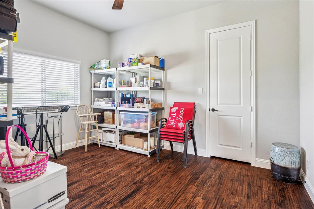 Flower Mound, Texas 76262, United States, 4 Bedrooms Bedrooms, ,3 BathroomsBathrooms,Residential,Pending,109609