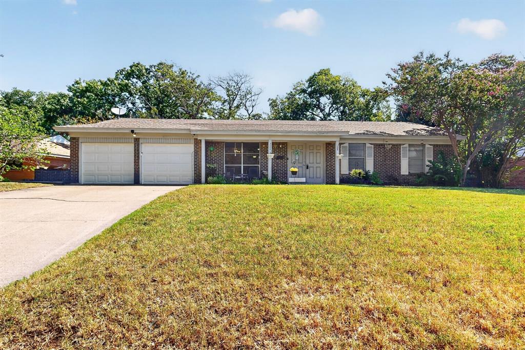 4513 Blue Lake Court