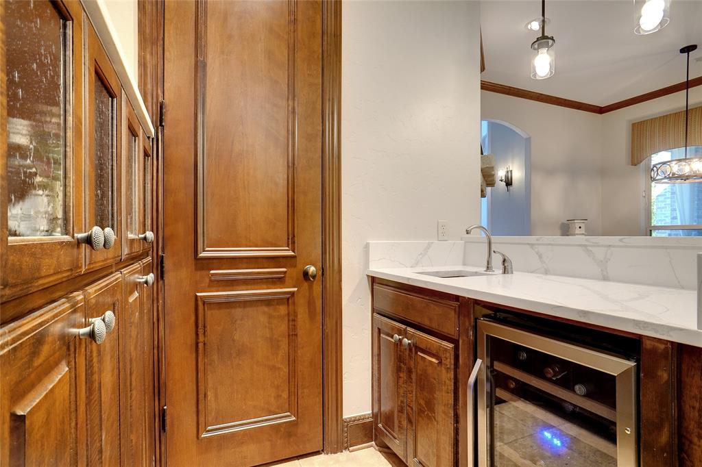 Manors At Waterford The - Residential