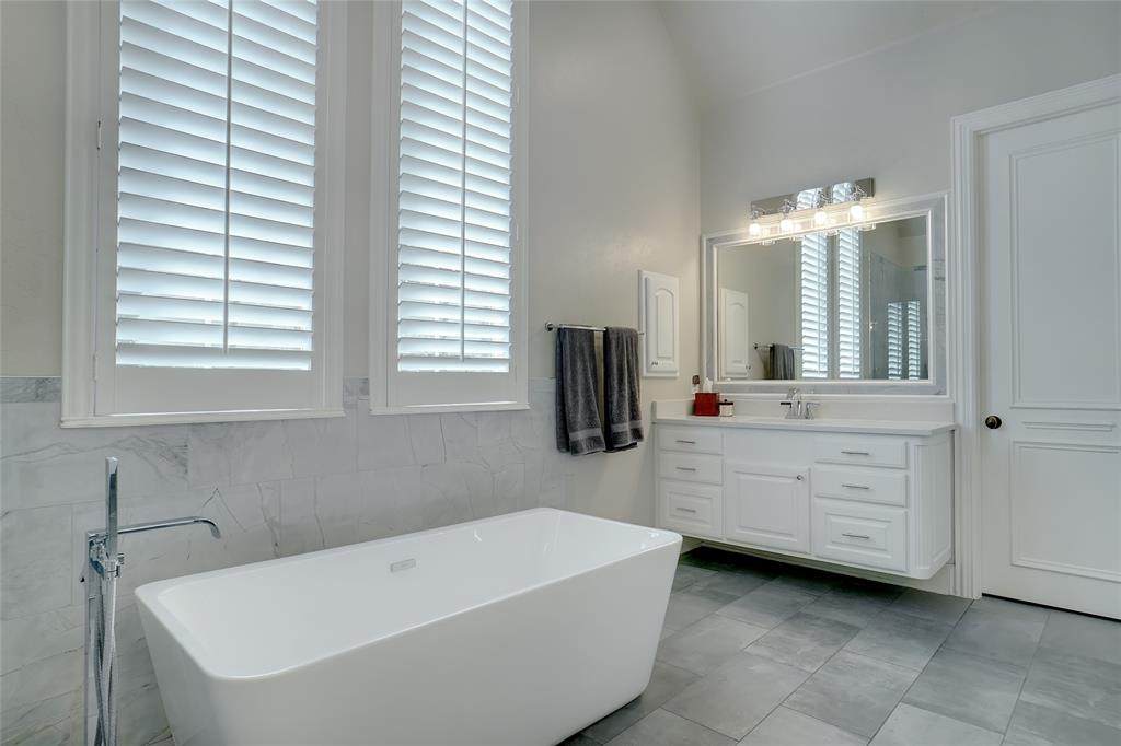 Manors At Waterford The - Residential