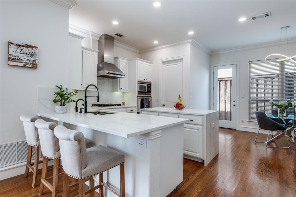 ALCOTT FITZHUGH HEIGHTS - Residential