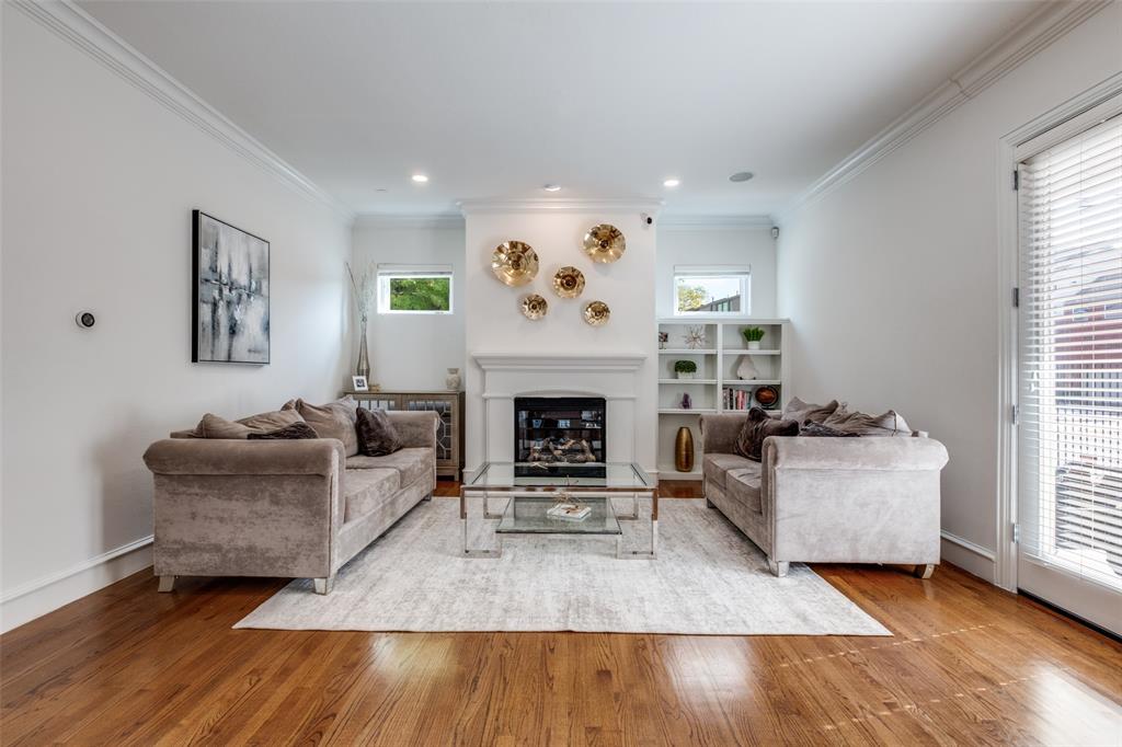 ALCOTT FITZHUGH HEIGHTS - Residential