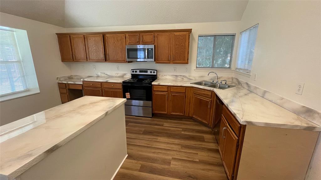 Stone Creek Ph I - Residential Lease