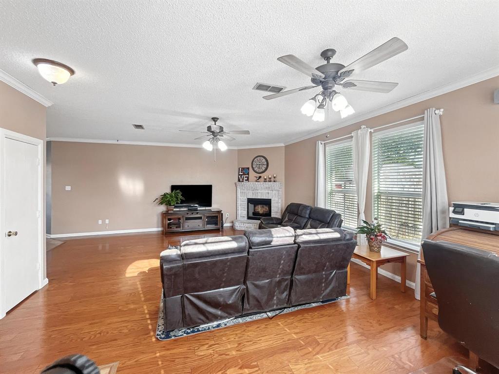 6350 Freshwater Lane