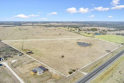 Photo of TBD Hwy 14 S, Groesbeck, TX 76642 (MLS # 21229050)