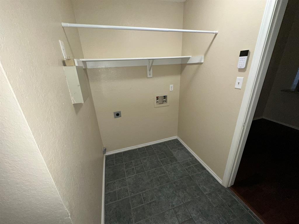 Monticello Crossroads Condo Ph 01-03 - Residential