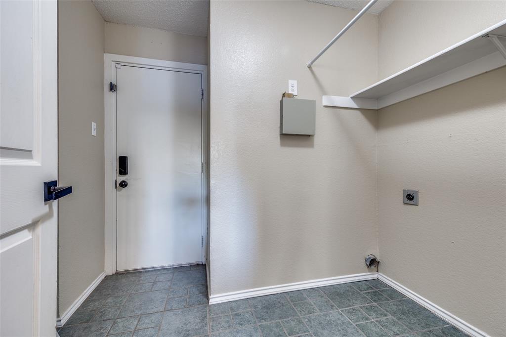 Monticello Crossroads Condo Ph 01-03 - Residential