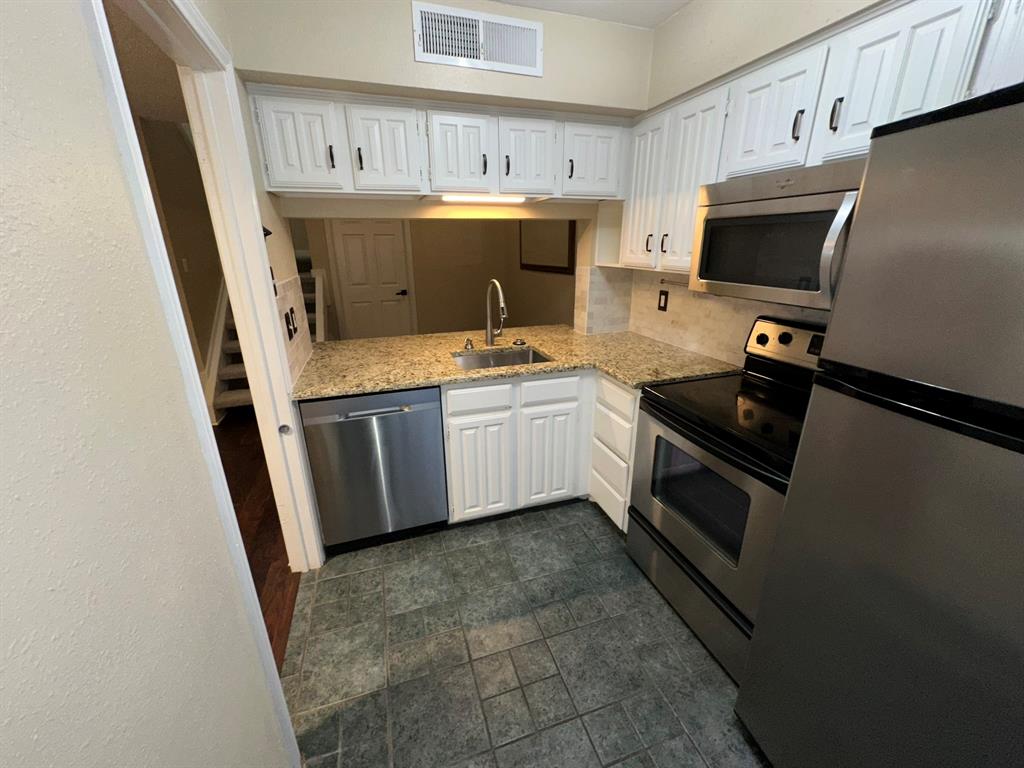 Monticello Crossroads Condo Ph 01-03 - Residential