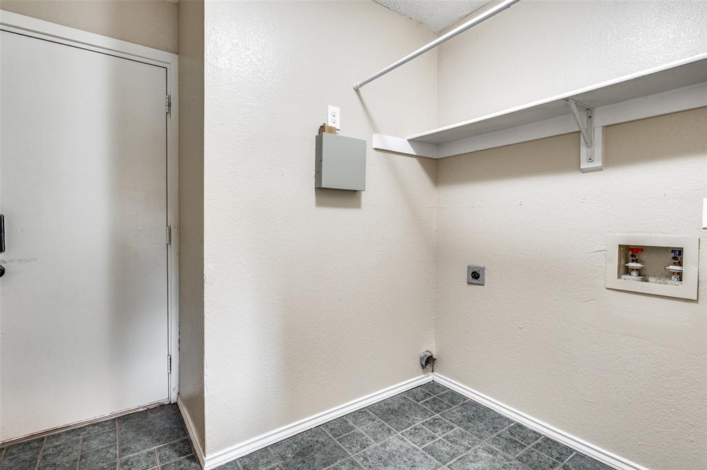 Monticello Crossroads Condo Ph 01-03 - Residential